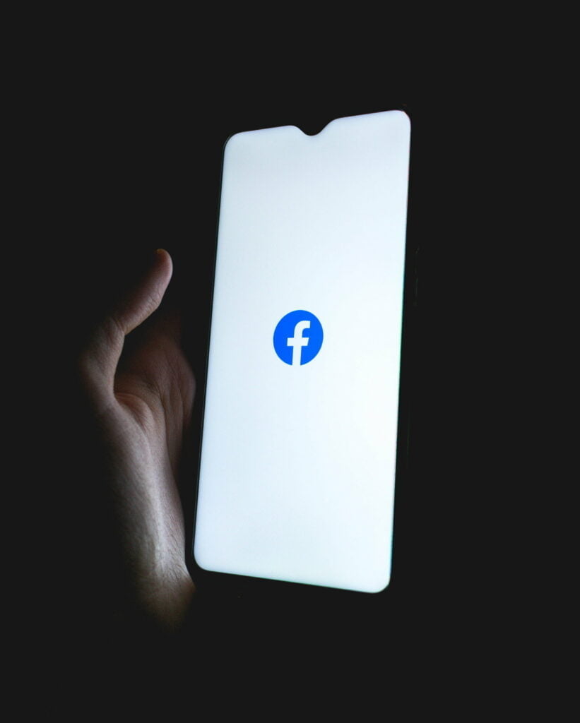 Foreign Facebook Accounts Are Pushing Alberta Separatism, CBC Investigation Finds
