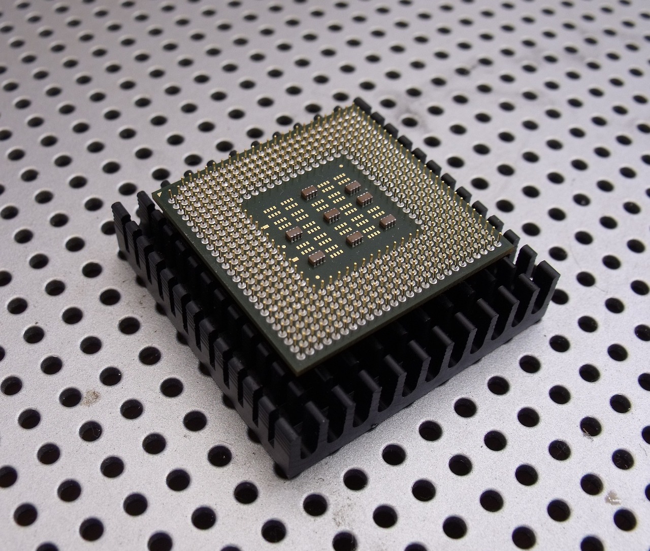 Nvidia Launching China-Focused AI Chip In Second Quarter Of 2024 ...