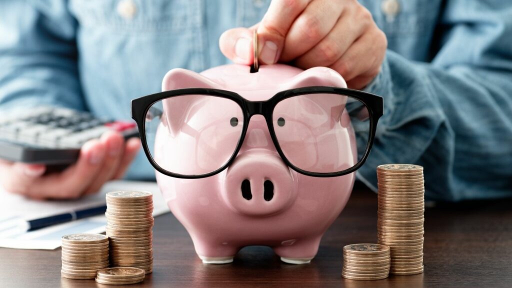 17 Money Habits Quietly Draining Canadians This Spring