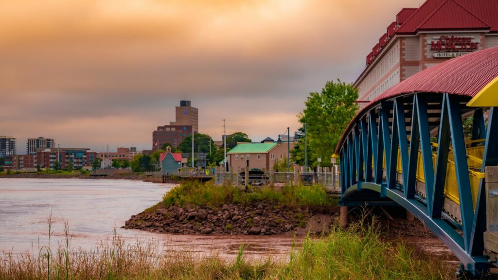15 Places Canadians Are Quietly Moving to When Big-City Life Stops Making Sense
