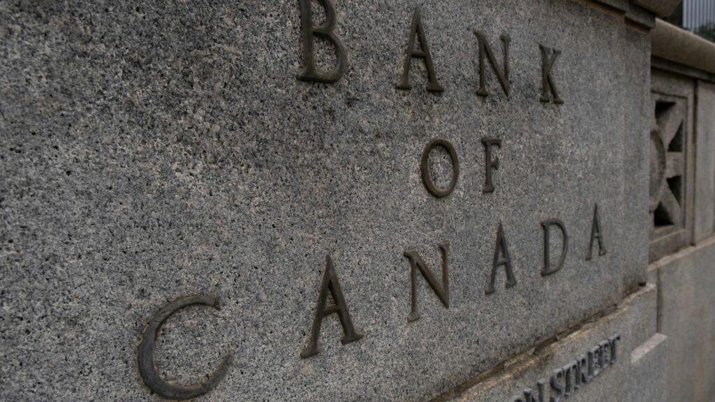 Bank of Canada Survey Finds 96% See Economy Running Below Capacity