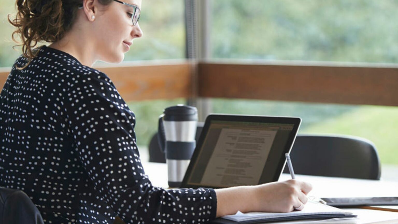 Canada Tech Writer 25 Canadian Jobs That Offer Incredible Work-Life Balance - Hashtag ...