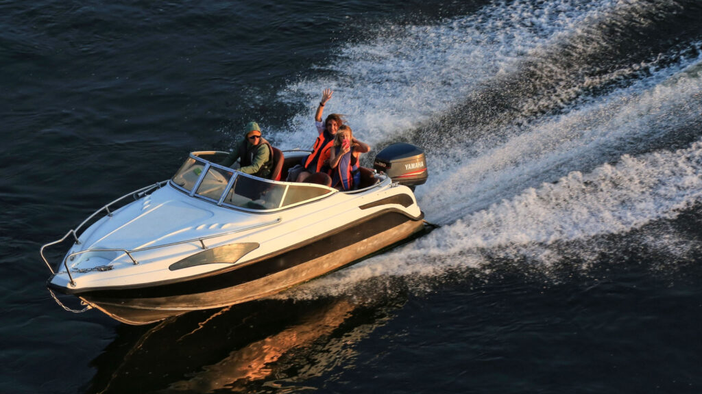 19 Hidden Costs of Cottage Season That Catch Canadians Off Guard