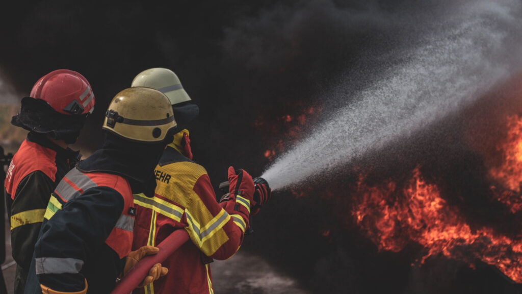 40 Trained First Nations Firefighters Say B.C. Hasn’t Called as Out-of-Control Fires Burn