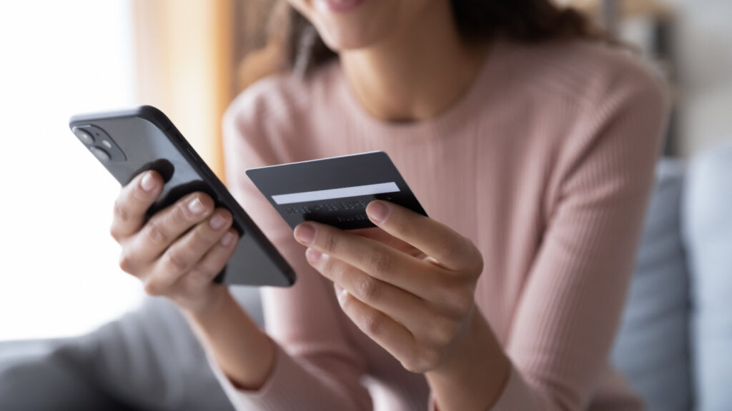 One in Five Canadian Women Have Hidden a Bank Account or Credit Card From a Partner: Survey