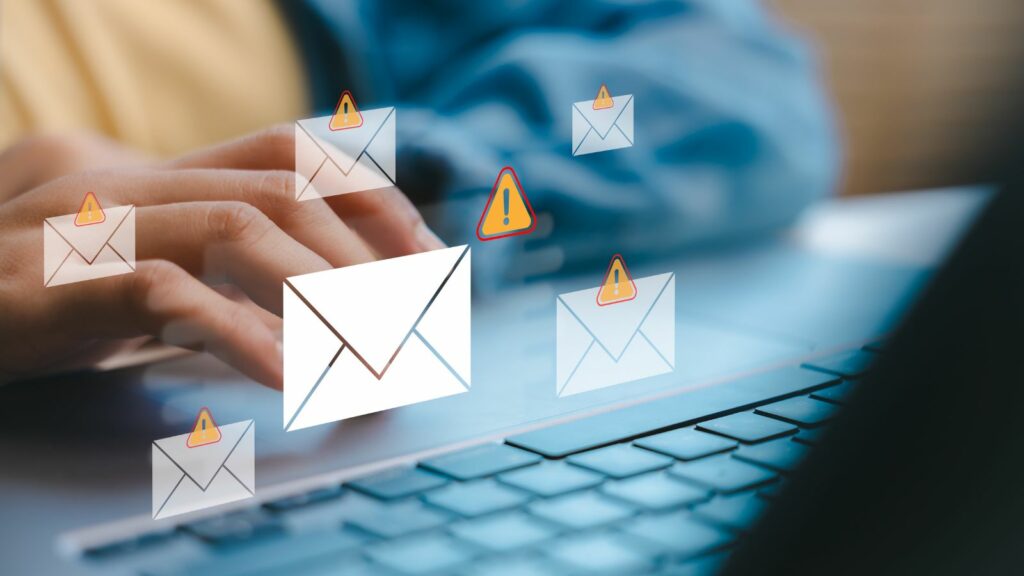 15 Summer Scams Canadians Should Watch For Before Booking Anything