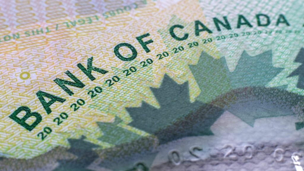 35 of 35 Economists See Bank of Canada Holding Rates as U.S. Trade War Clouds Growth