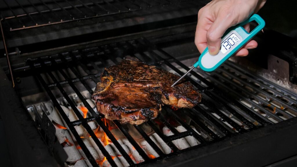 20 Things Canadians Should Know Before Hosting a Backyard Party