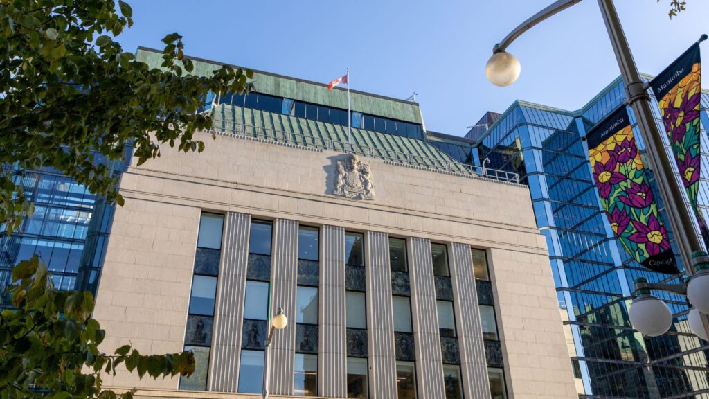 Canadian Business Debt Jumps 7.3% as Tariffs Bite and Serious Delinquencies Hit Highest Level Since 2019