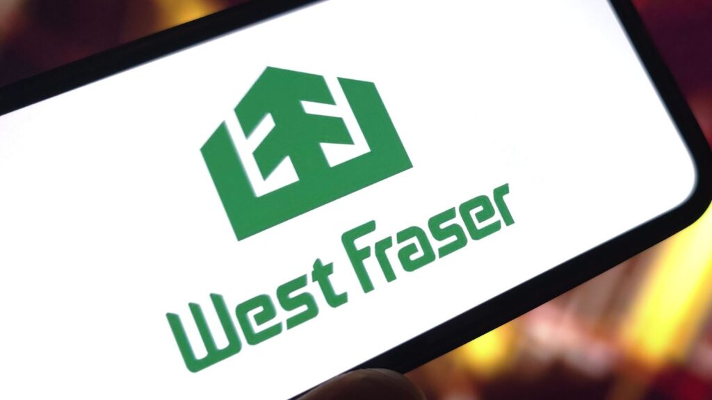 West Fraser Locks In US$500M Loan as U.S. Tariffs Keep Canadian Forestry Under Pressure