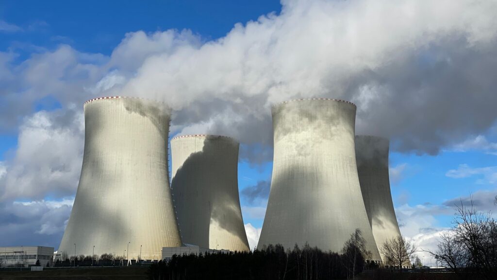 Canada Supplies 32% of U.S. Nuclear Uranium — Now American Producer Recruits Admirals for Domestic Fuel Push